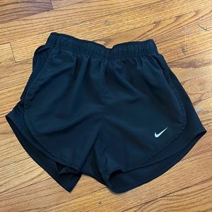 Womens Xs Nike shorts